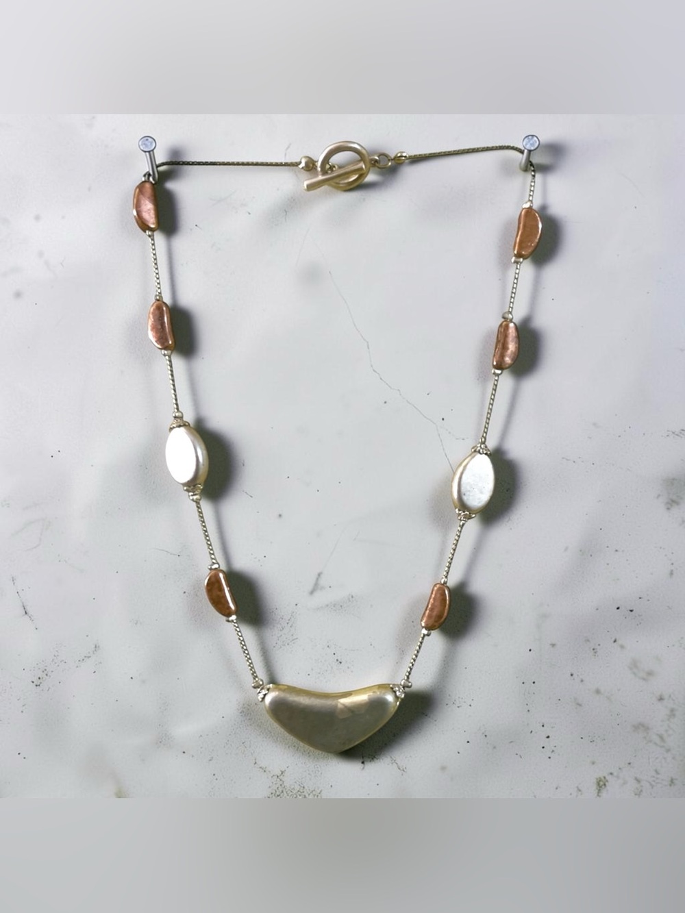 Arizonan Multi tone metal beaded necklace